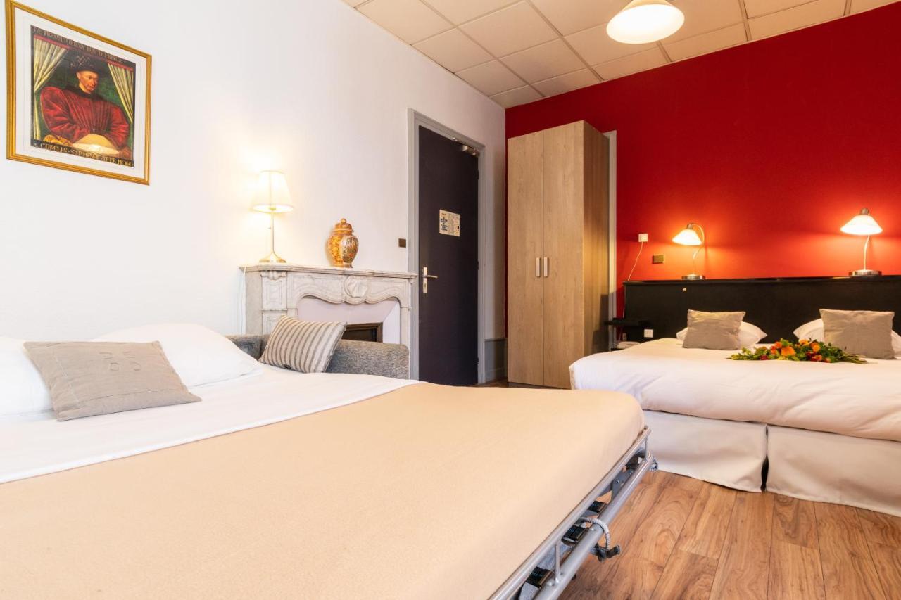 Hotel Des Bains Aix-les-Bains Bagian luar foto