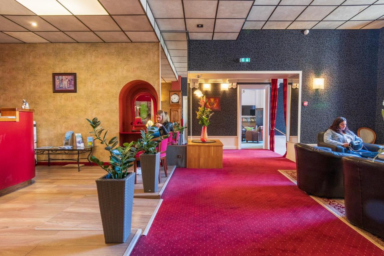 Hotel Des Bains Aix-les-Bains Bagian luar foto