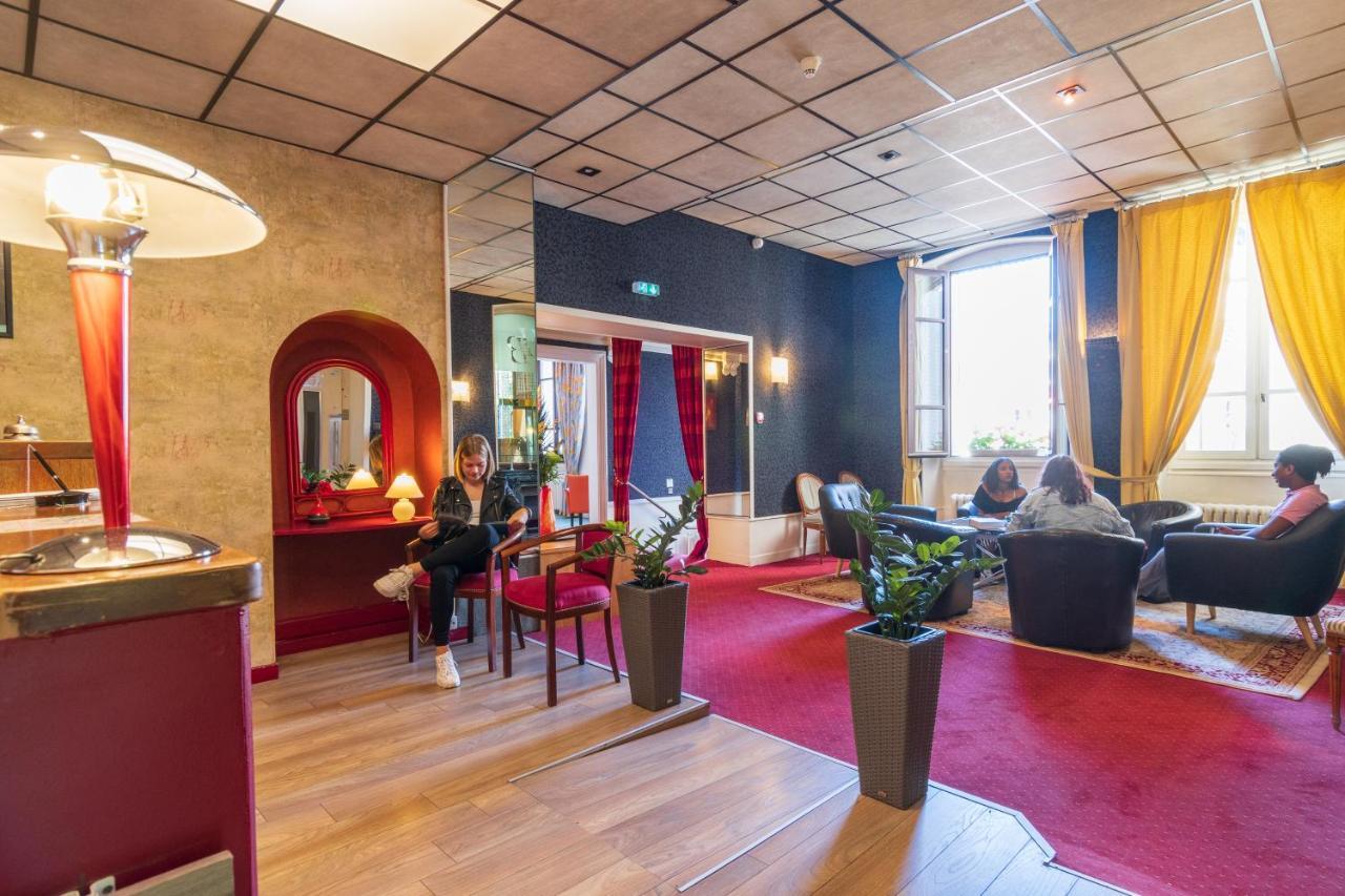 Hotel Des Bains Aix-les-Bains Bagian luar foto